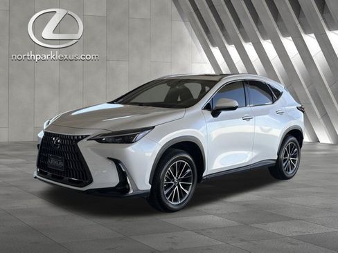 Certified 2025 Lexus NX 350 AWD w/ Accessory Package (2T) image 3