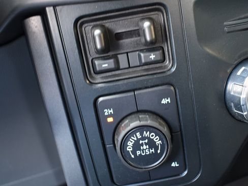 Used 2025 Ford F150 XLT w/ Equipment Group 301A Standard AWD/4WD image 22