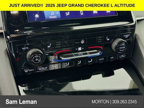 New 2025 Jeep Grand Cherokee L Altitude image 15