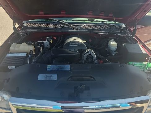 Used 2005 GMC Sierra 1500 SLE w/ Light Duty Power Package RWD image 8