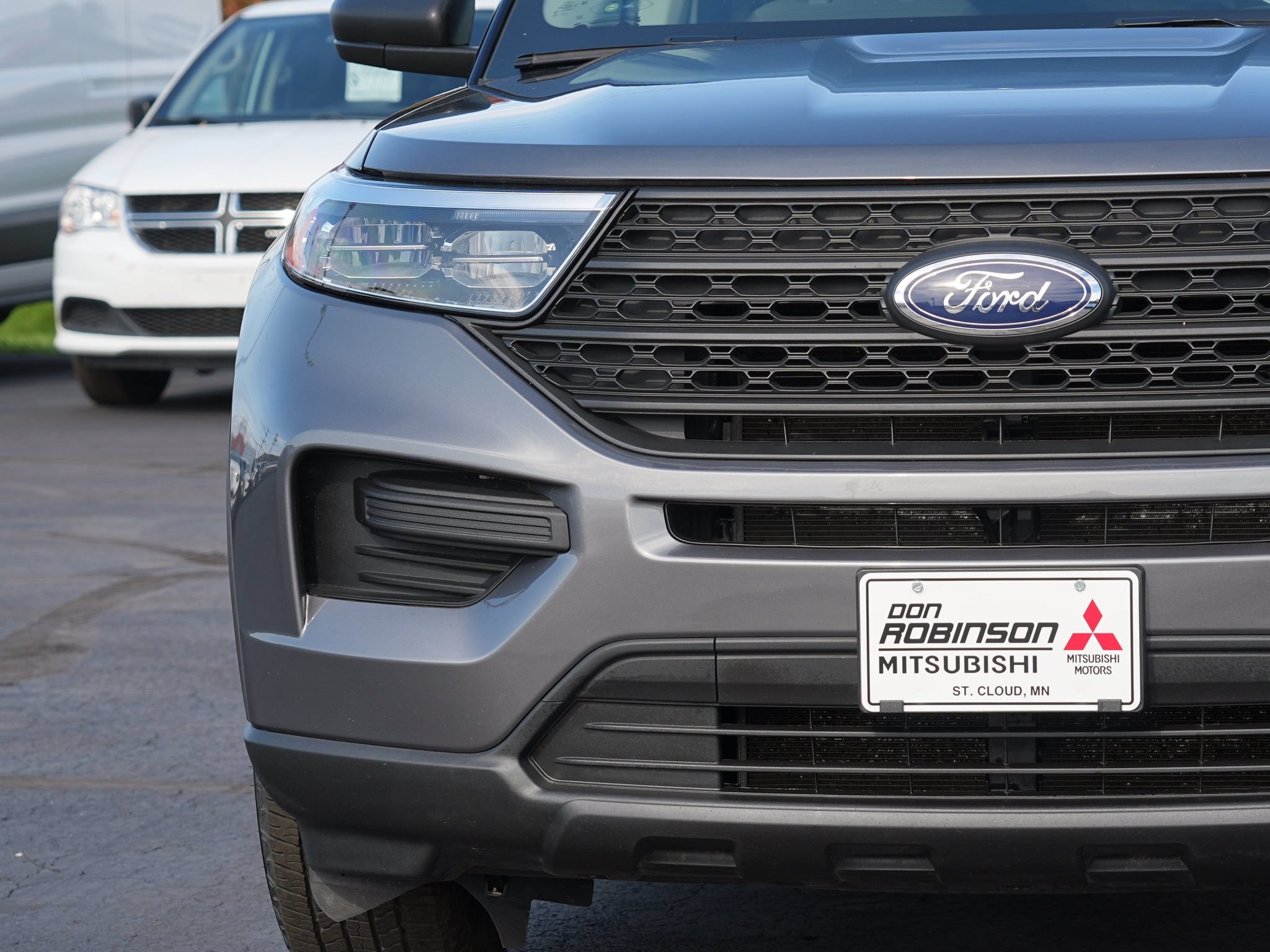 Used 2022 Ford Explorer 4WD w/ Class IV Trailer Tow Package image 10