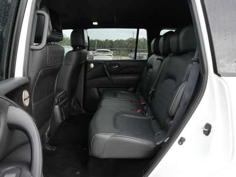 Certified 2023 INFINITI QX80 Sensory w/ All-Season Package RWD image 18