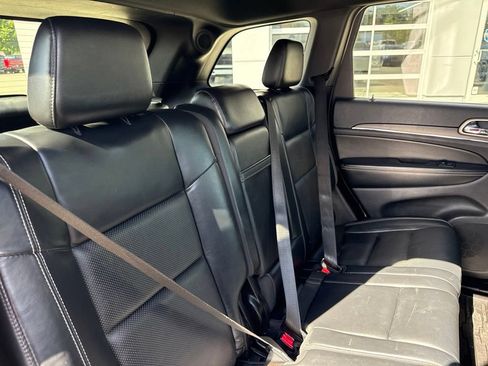 Used 2016 Jeep Grand Cherokee Limited w/ Luxury Group II AWD/4WD image 36