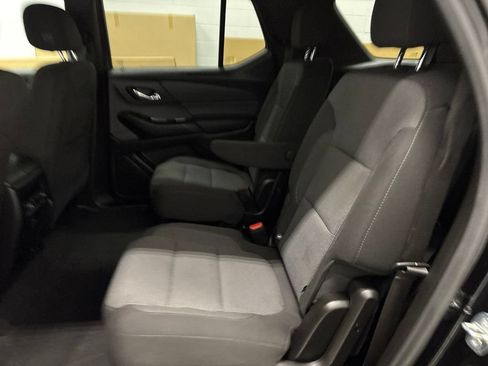 Used 2023 Chevrolet Traverse LT w/ Midnight/Sport Edition AWD/4WD image 32