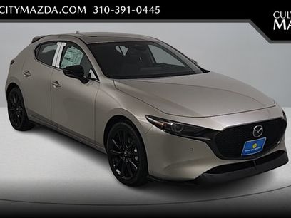 New 2025 MAZDA MAZDA3 Hatchback w/Premium Plus Pkg