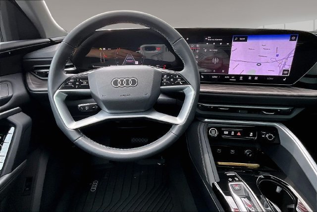 Used 2025 Audi Q5 Premium w/ Convenience Package AWD/4WD image 8