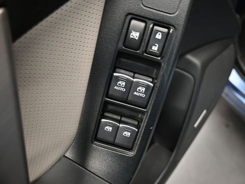 Used 2018 Subaru Forester 2.5i Limited AWD/4WD image 13