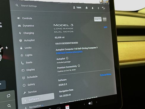 Used 2019 Tesla Model 3 Long Range image 19