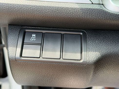 Used 2018 Honda Civic EX image 29