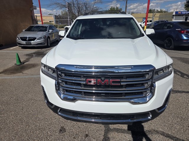 Used 2020 GMC Acadia SLE w/ Driver Convenience Package FWD image 4