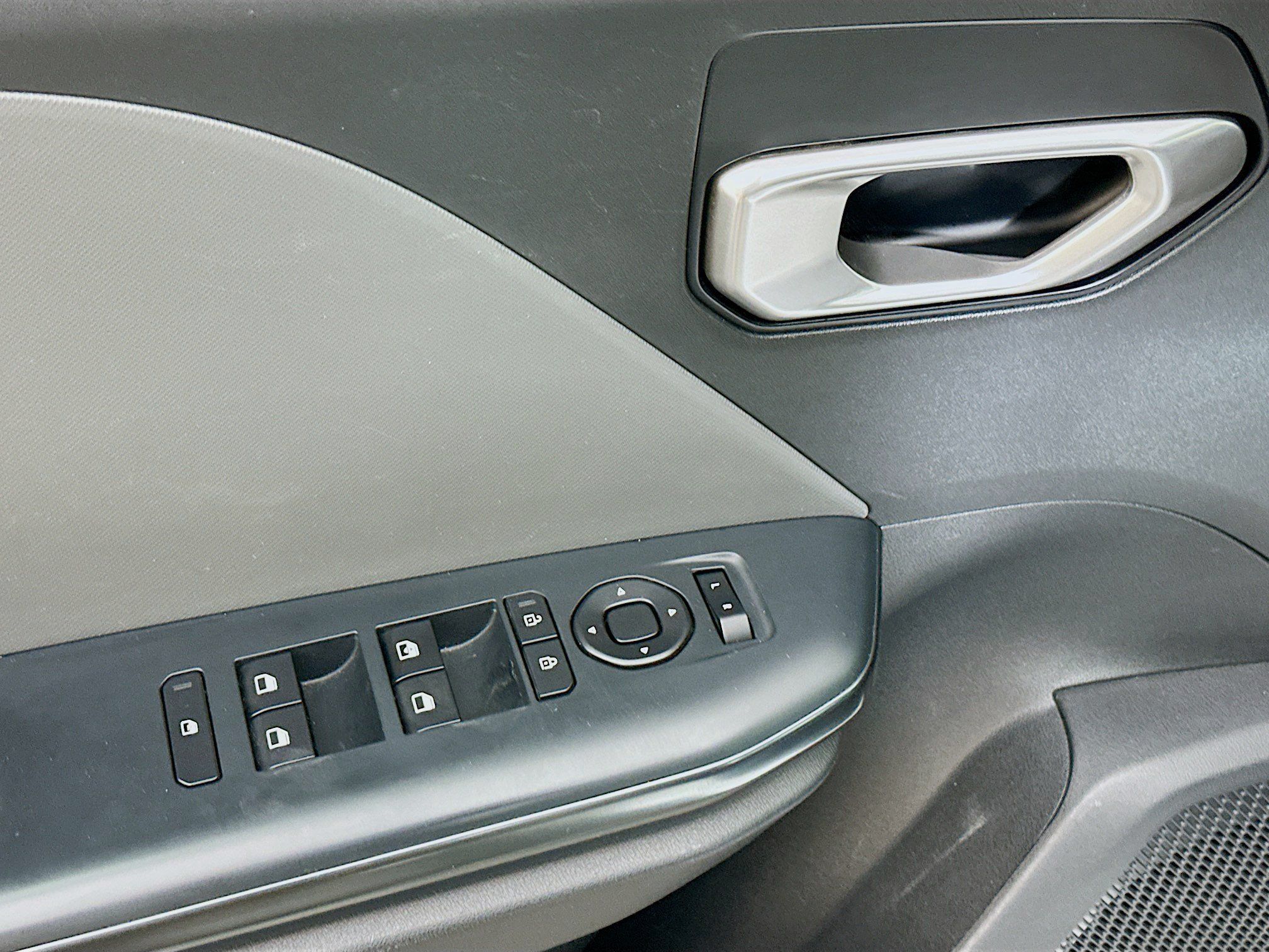 Used 2025 Kia K4 FWD image 15