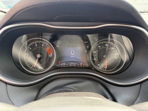 Used 2021 Jeep Cherokee Limited AWD/4WD image 23