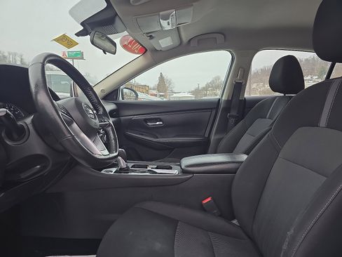 Used 2022 Nissan Sentra SV image 11