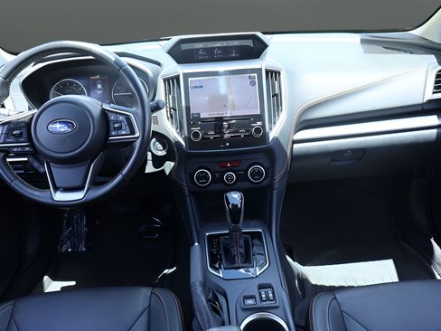 Used 2019 Subaru Crosstrek 2.0i Limited w/ Moonroof Package w/Navigation AWD/4WD image 15