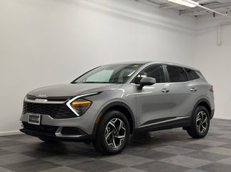 Used 2025 Kia Sportage LX video 1