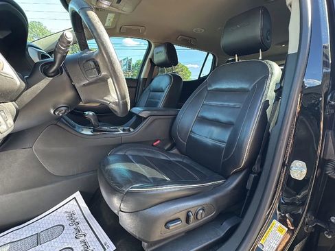 Used 2017 GMC Acadia Denali image 11