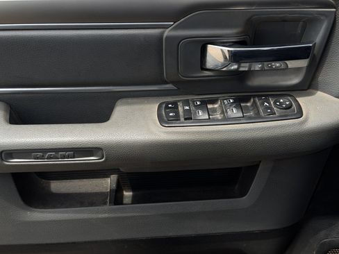 Used 2019 RAM 1500 Lone Star AWD/4WD image 25