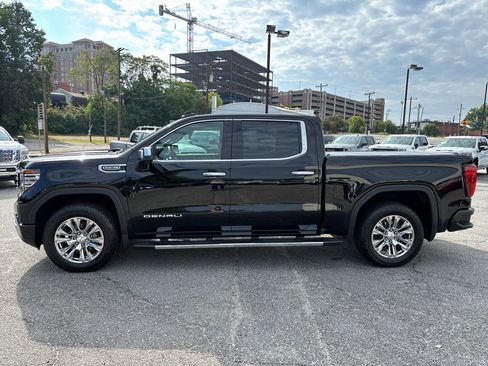 Used 2022 GMC Sierra 1500 Denali AWD/4WD image 5