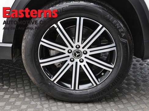 Used 2025 Mercedes-Benz GLE 450e 4MATIC image 8