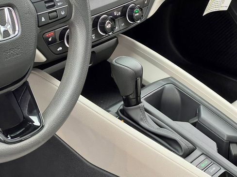 Used 2024 Honda Accord EX image 15