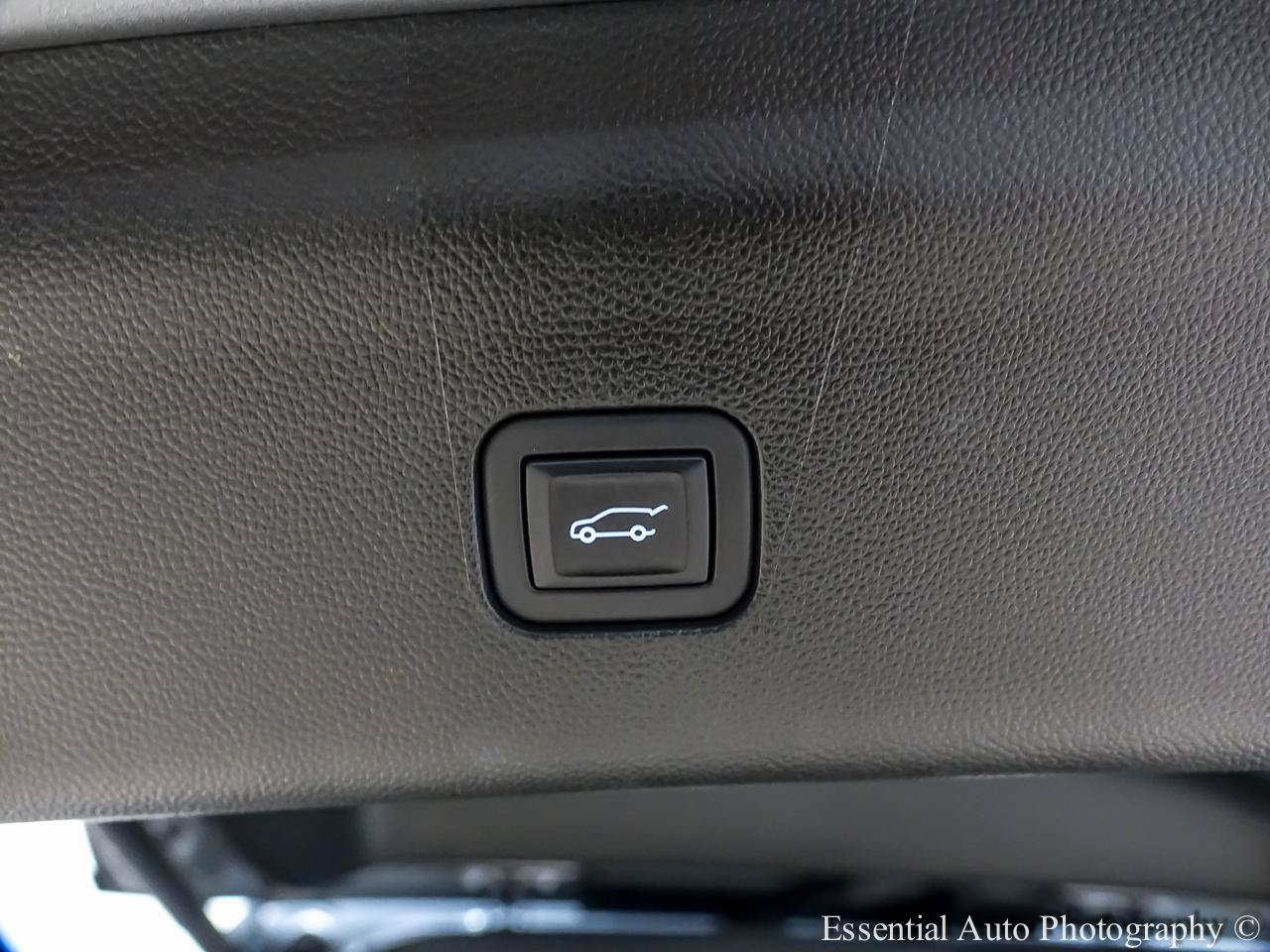 Used 2024 Buick Enclave Premium AWD/4WD image 30