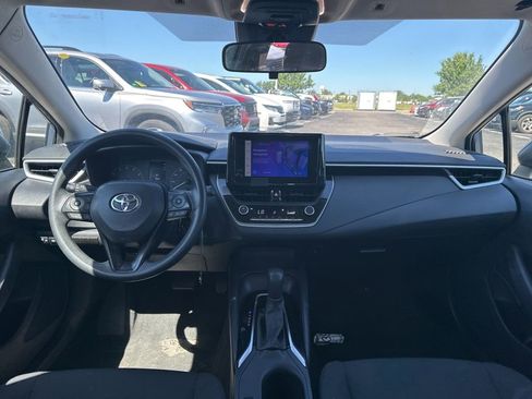 Used 2024 Toyota Corolla LE FWD image 18