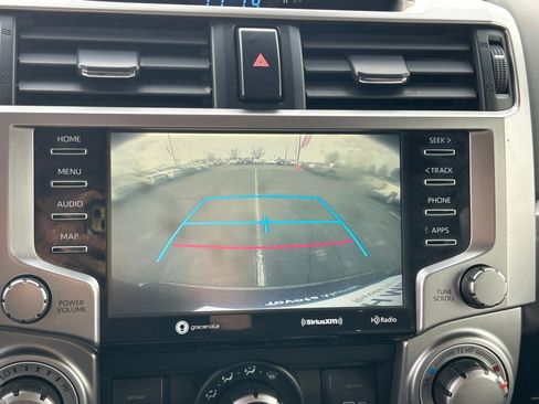 Used 2020 Toyota 4Runner SR5 image 21