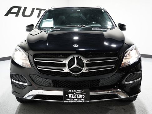 Used 2018 Mercedes-Benz GLE 350 image 2