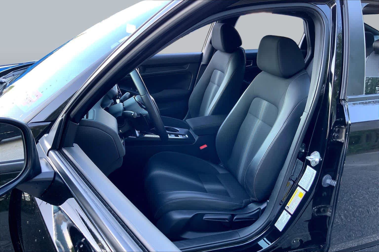 Used 2023 Honda Civic Sport image 9