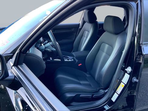 Used 2023 Honda Civic Sport image 9