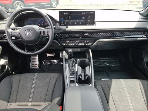 Used 2024 Honda Accord Sport image 11