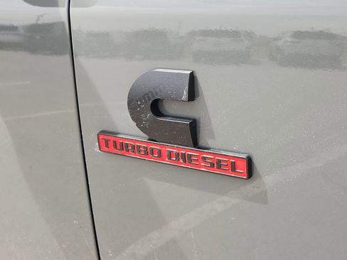New 2026 RAM 2500 Laramie w/ Night Edition AWD/4WD image 10