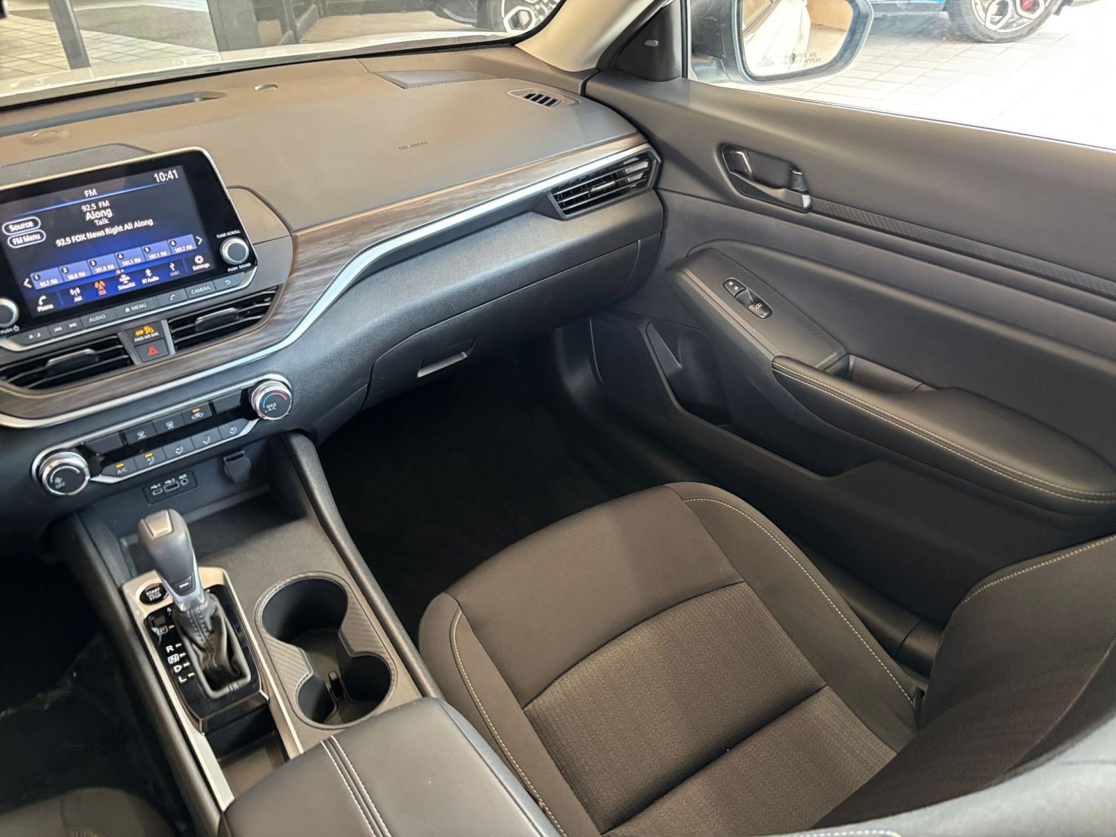 Used 2026 Nissan Altima 2.5 SV FWD image 34