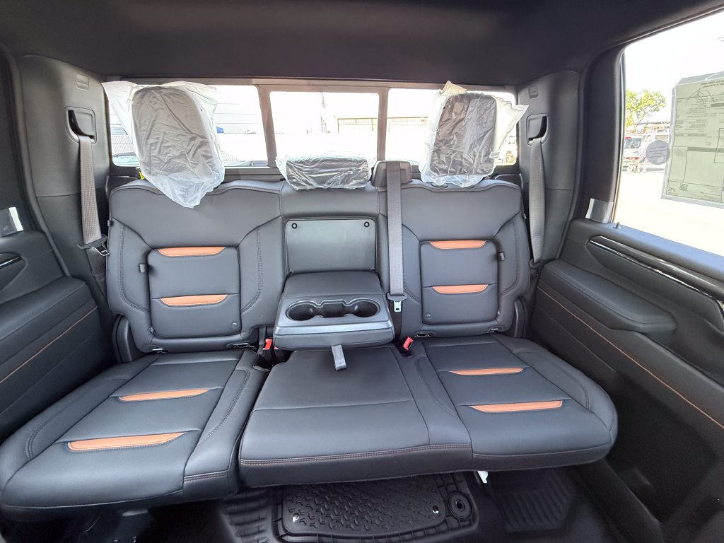 New 2026 GMC Sierra 3500 AT4 w/ AT4 Premium Plus Package AWD/4WD image 24