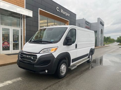 Used 2025 RAM ProMaster 2500 w/ U-Haul Equipment Group FWD image 5