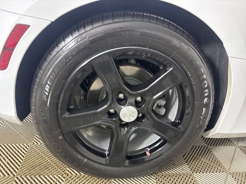 Used 2023 Chevrolet Camaro LT RWD image 28