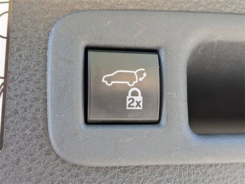 Used 2024 Toyota Sienna XLE image 15