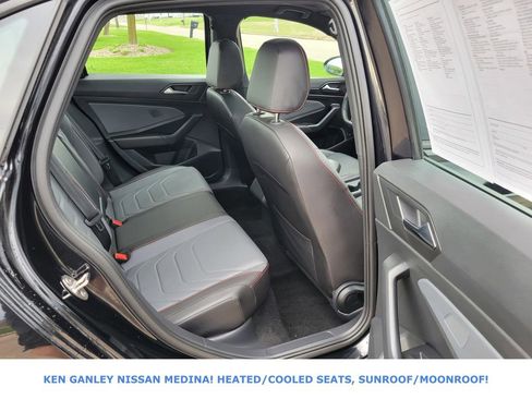 Used 2025 Volkswagen Jetta GLI Autobahn FWD image 48