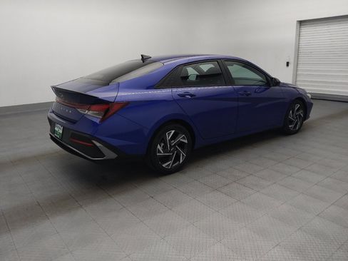Used 2025 Hyundai Elantra Sport FWD image 10