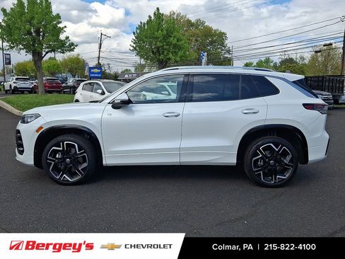 Used 2026 Volkswagen Tiguan SEL R-Line image 9