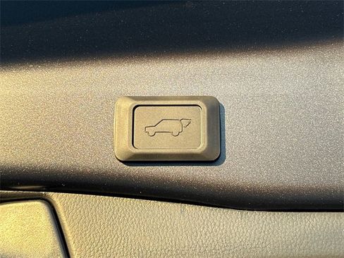 New 2025 Toyota RAV4 XLE image 7