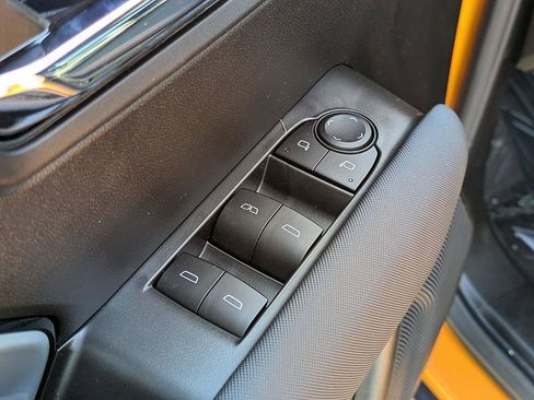 New 2026 Chevrolet Colorado Z71 w/ Midnight Edition image 13