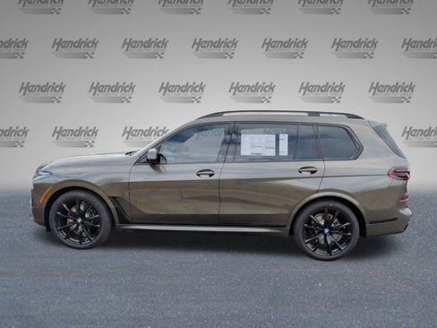 Used 2026 BMW X7 xDrive40i image 10