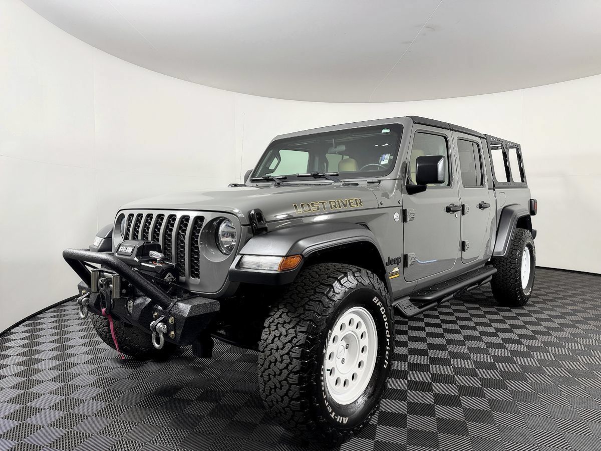 Used 2020 Jeep Gladiator Sport w/ Quick Order Package 24S AWD/4WD image 2