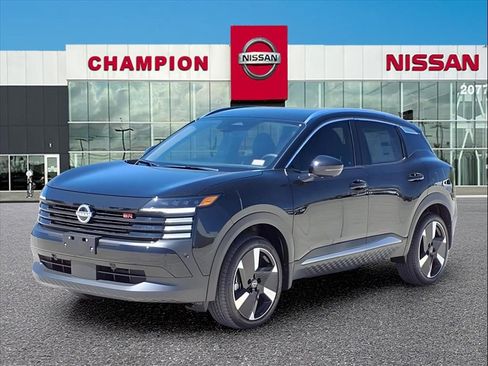 New 2025 Nissan Kicks SR w/ Illumination Package image 2