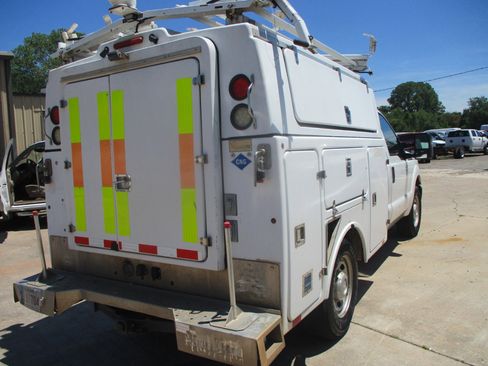 Used 2013 Ford F350 XL image 4