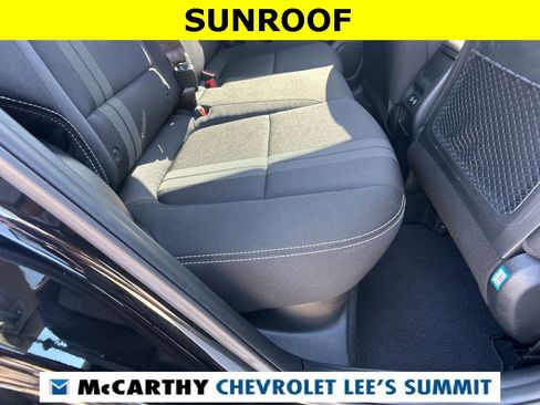 Used 2024 Hyundai Venue SEL image 29