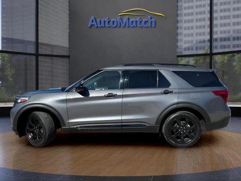 Used 2023 Ford Explorer ST-Line w/ Class IV Trailer Tow Package AWD/4WD image 7