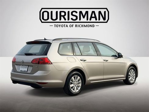 Used 2016 Volkswagen Golf S image 20