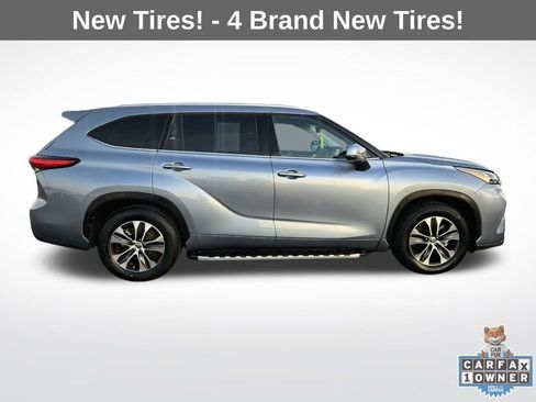 Used 2020 Toyota Highlander XLE image 10